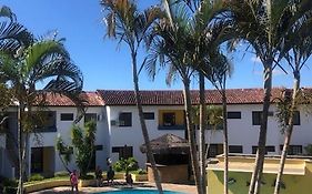 Apartamento inteiro com vista piscina - 27